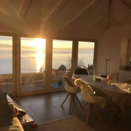 アパート Pogled The View オパティヤ